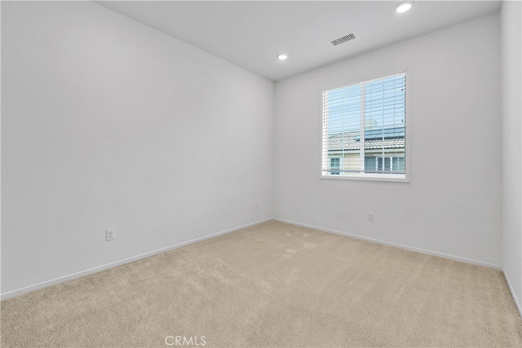 5584 Kate Way, Unit 10 Fontana, CA 92336 - Photo 22 of 53