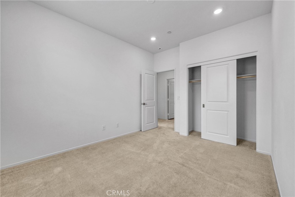 5584 Kate Way, Unit 10 Fontana, CA 92336 - Photo 23 of 53