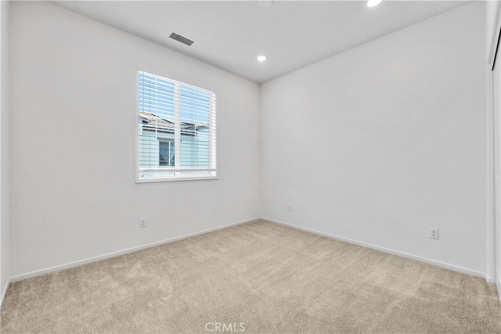 5584 Kate Way, Unit 10 Fontana, CA 92336 - Photo 25 of 53