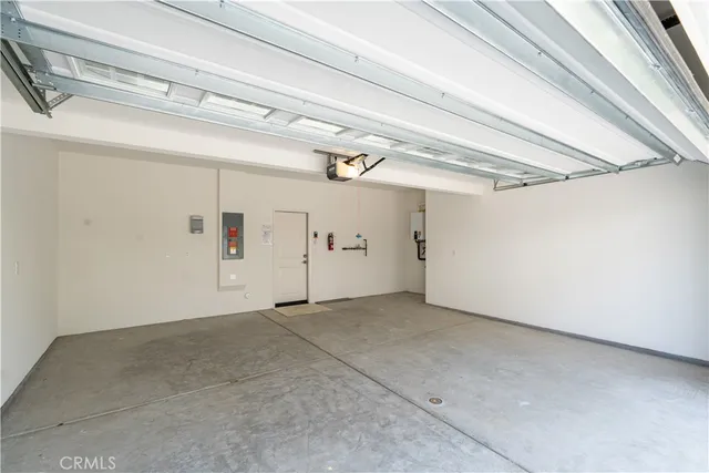 $629,000 | 5584 Kate Way, Unit 10, Fontana, CA 92336