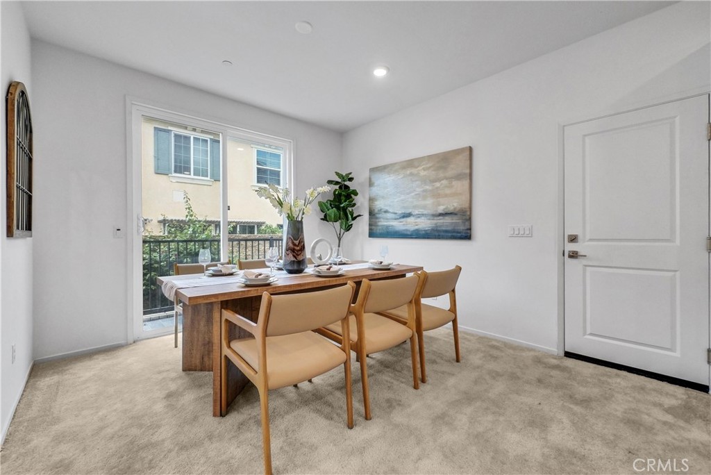 5584 Kate Way, Unit 10 Fontana, CA 92336 - Photo 5 of 53