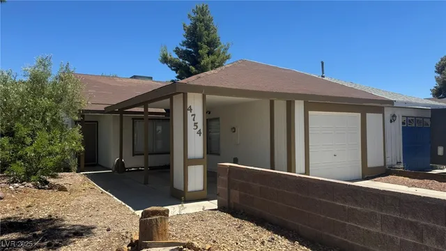 $1,795 | 4754 Willow Crest Avenue, Las Vegas, NV 89147