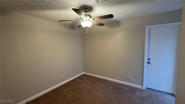 $1,795 | 4754 Willow Crest Avenue, Las Vegas, NV 89147