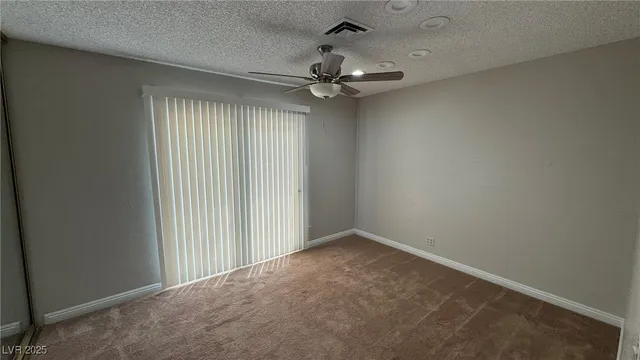 $1,795 | 4754 Willow Crest Avenue, Las Vegas, NV 89147