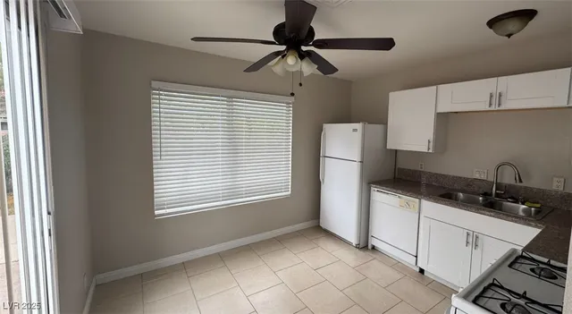 $1,795 | 4754 Willow Crest Avenue, Las Vegas, NV 89147