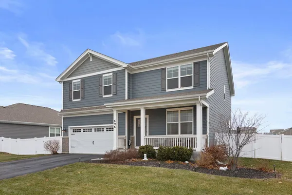 $530,000 | 696 Kentshire Creek, Elgin, IL 60124