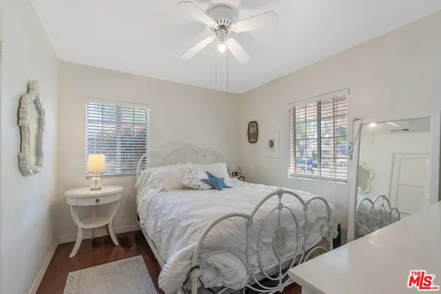 $800,000 | 17503 Runnymede Street, Lake Balboa, CA 91406