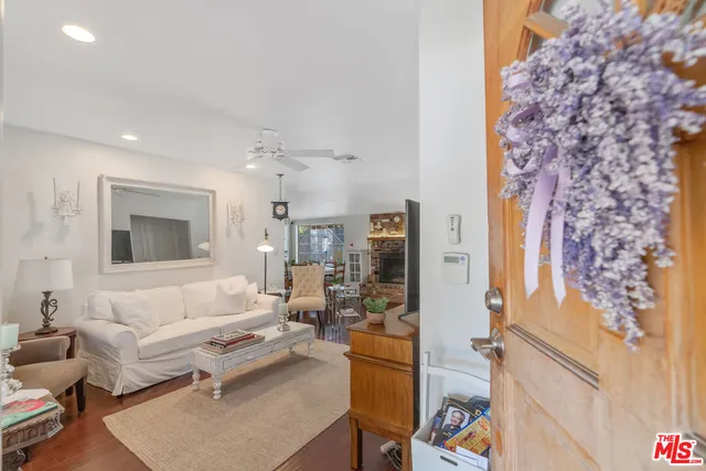 $800,000 | 17503 Runnymede Street, Lake Balboa, CA 91406