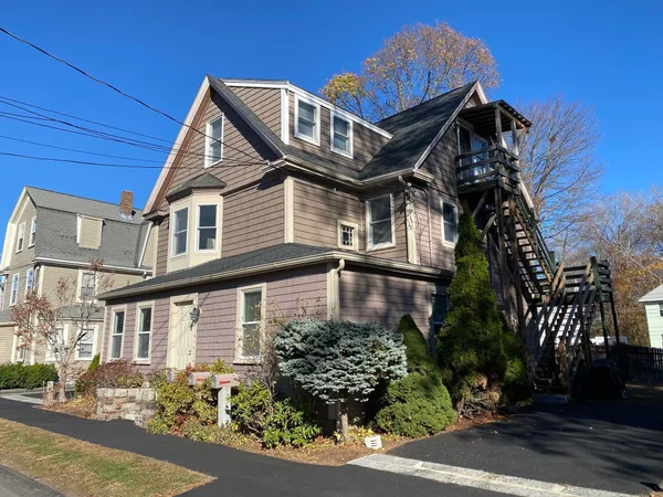 $2,500 | 18 Highland Terrace, Unit 18, Needham, MA 02494