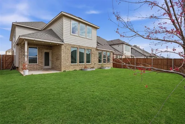 $2,995 | 1216 Rosebay Drive, Justin, TX 76247