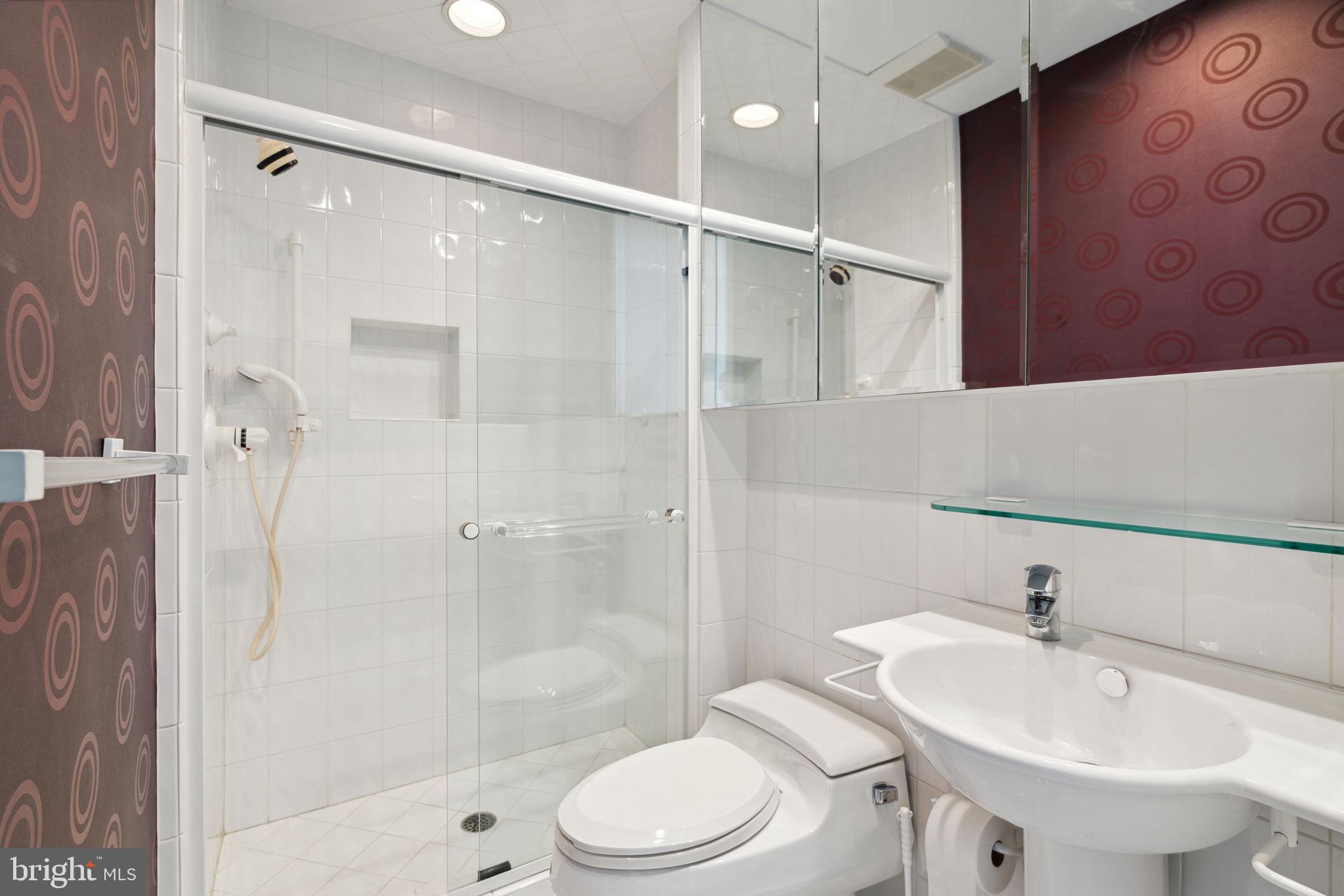 202 West Rittenhouse Square, Unit 3206 Philadelphia, PA 19103 - Photo 40 of 50