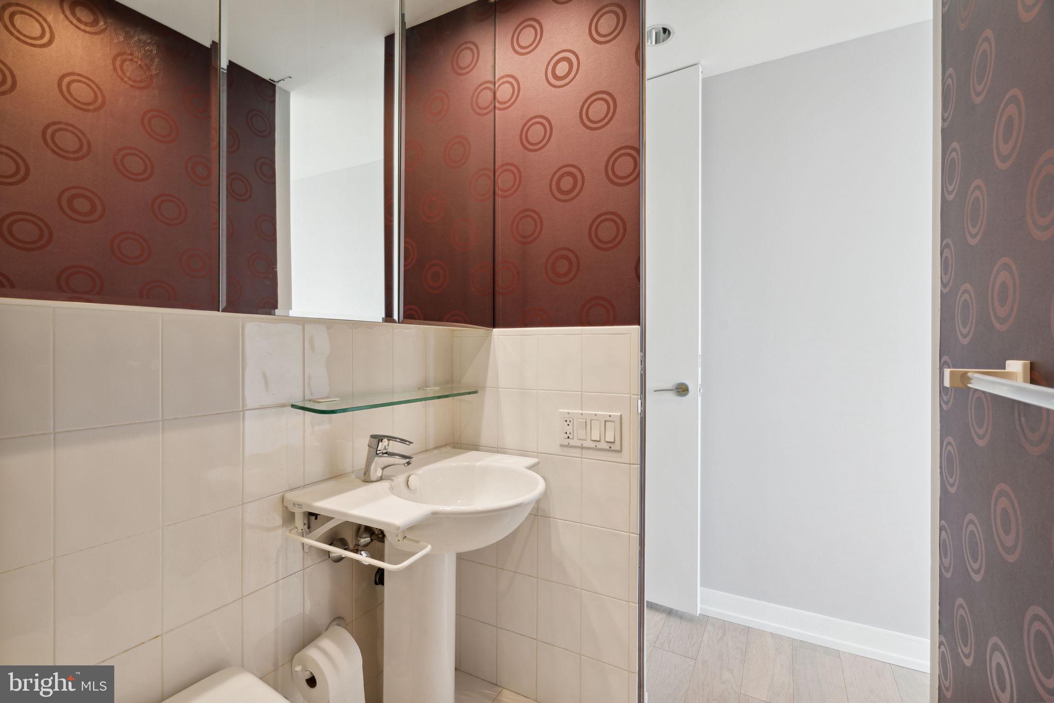 202 West Rittenhouse Square, Unit 3206 Philadelphia, PA 19103 - Photo 41 of 50