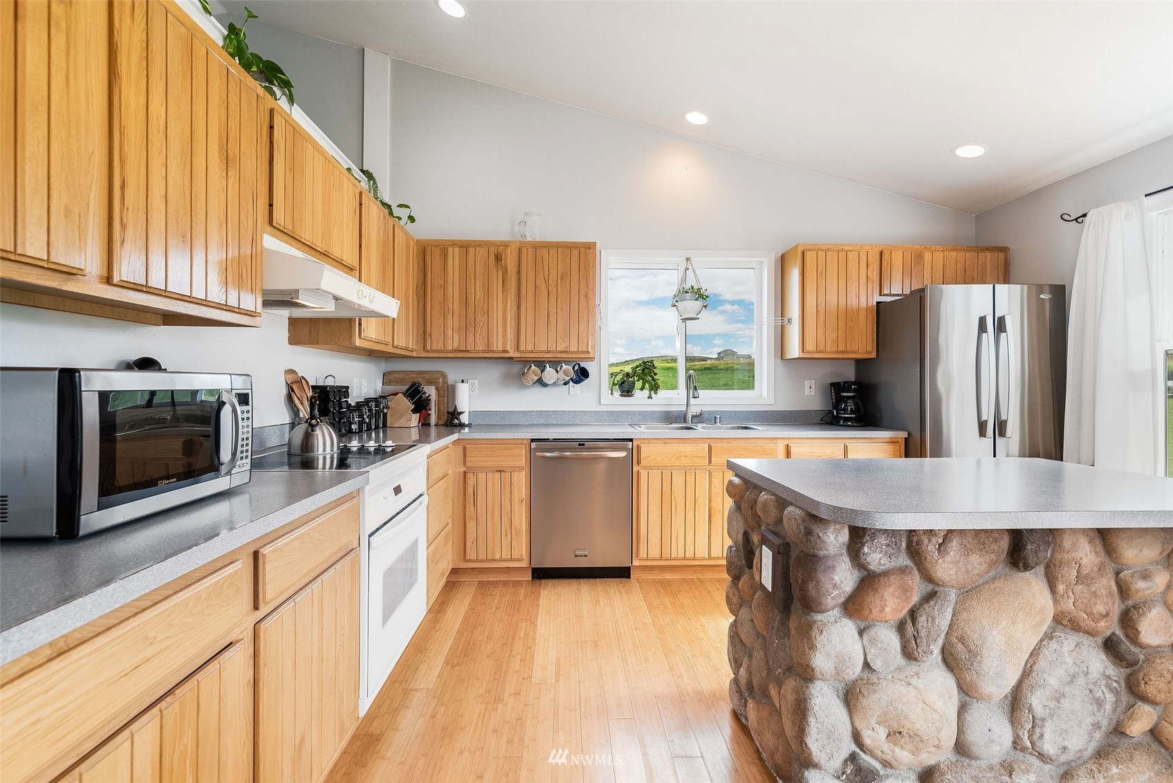 131 Boston Road Ellensburg, WA 98926 - Photo 8 of 34 Gallery Image 8