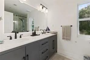 $1,000,000 | 915 West Las Olas Boulevard, Fort Lauderdale, FL 33312