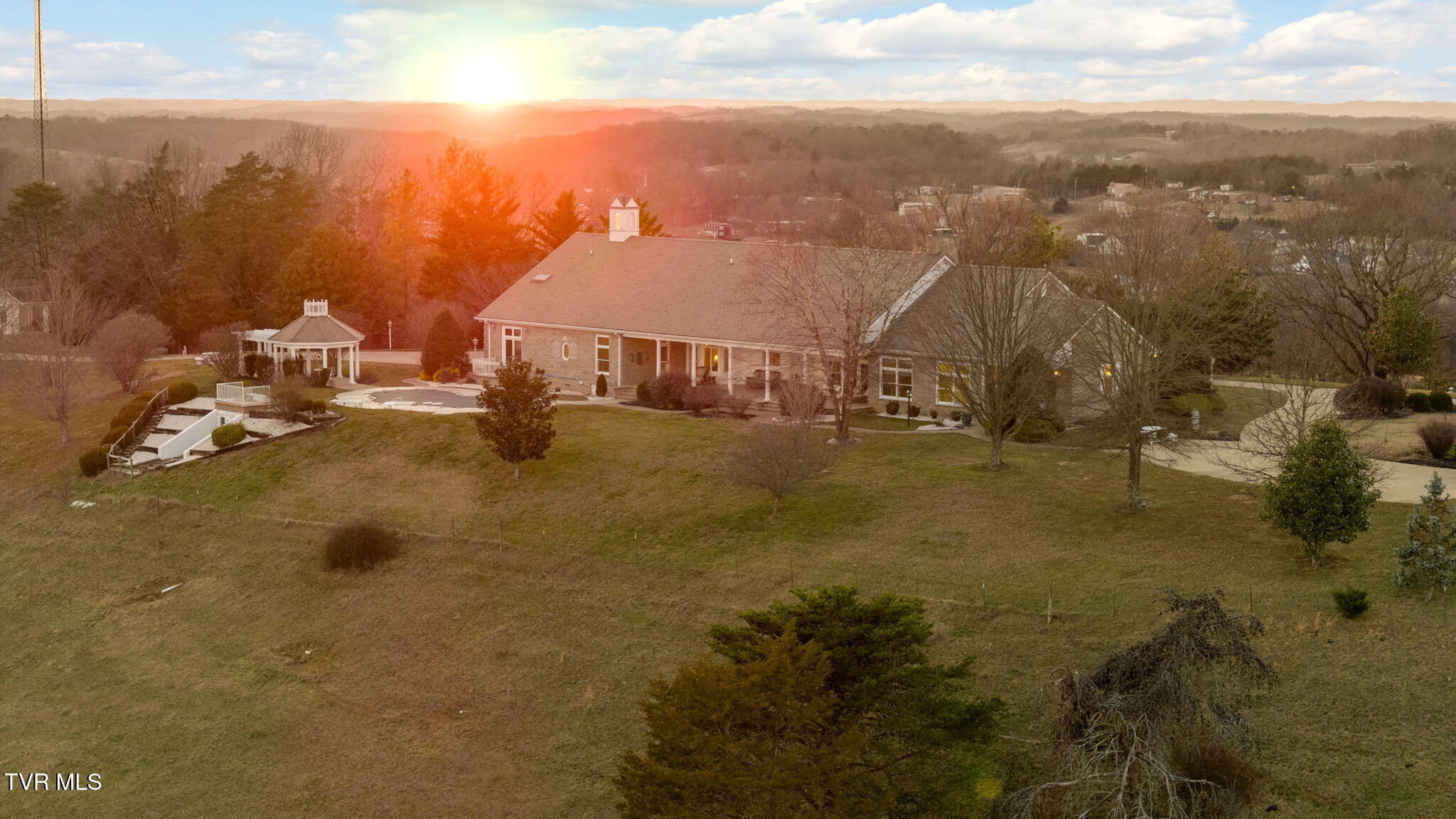 215 Lick Hollow Road Greeneville, TN 37743 - Photo 42 of 114 31-web-or-mls-DJI_20250225182359_0256_D
