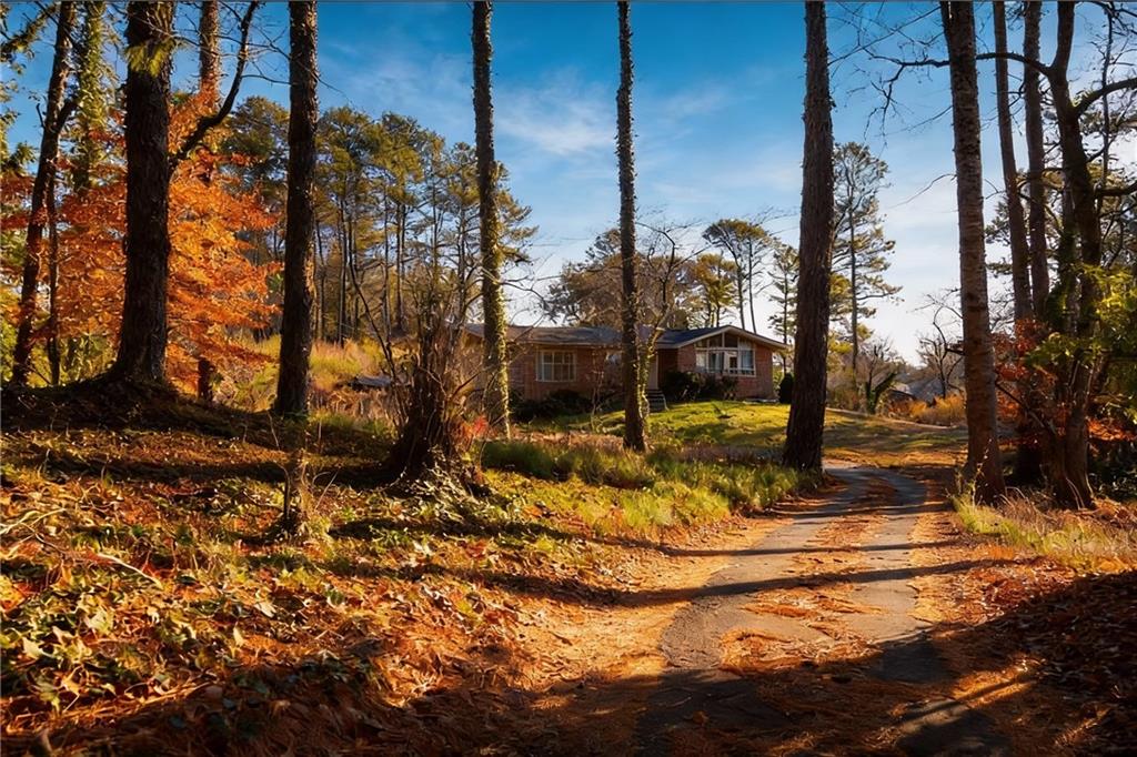 500 Piedmont Road Marietta, GA 30066 - Photo 38 of 40 a view of a yard with street