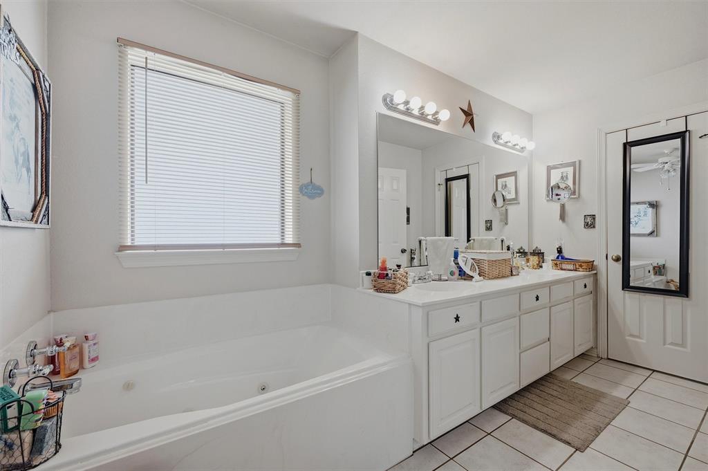 7277 West Line Road Collinsville, TX 76233 - Photo 18 of 28