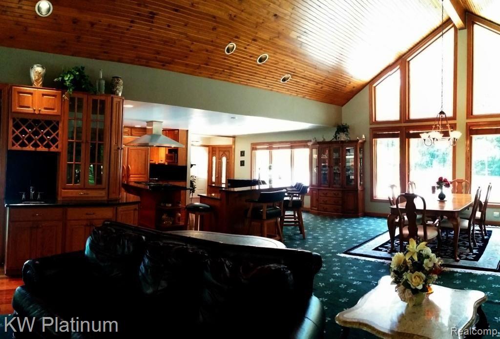 4181 Atkins Road Port Huron, MI 48060 - Photo 12 of 32 20150617_112021.jpg