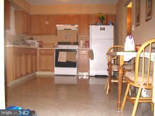 22 Yorkshire Road Sicklerville, NJ 08081 - Photo 3 of 4