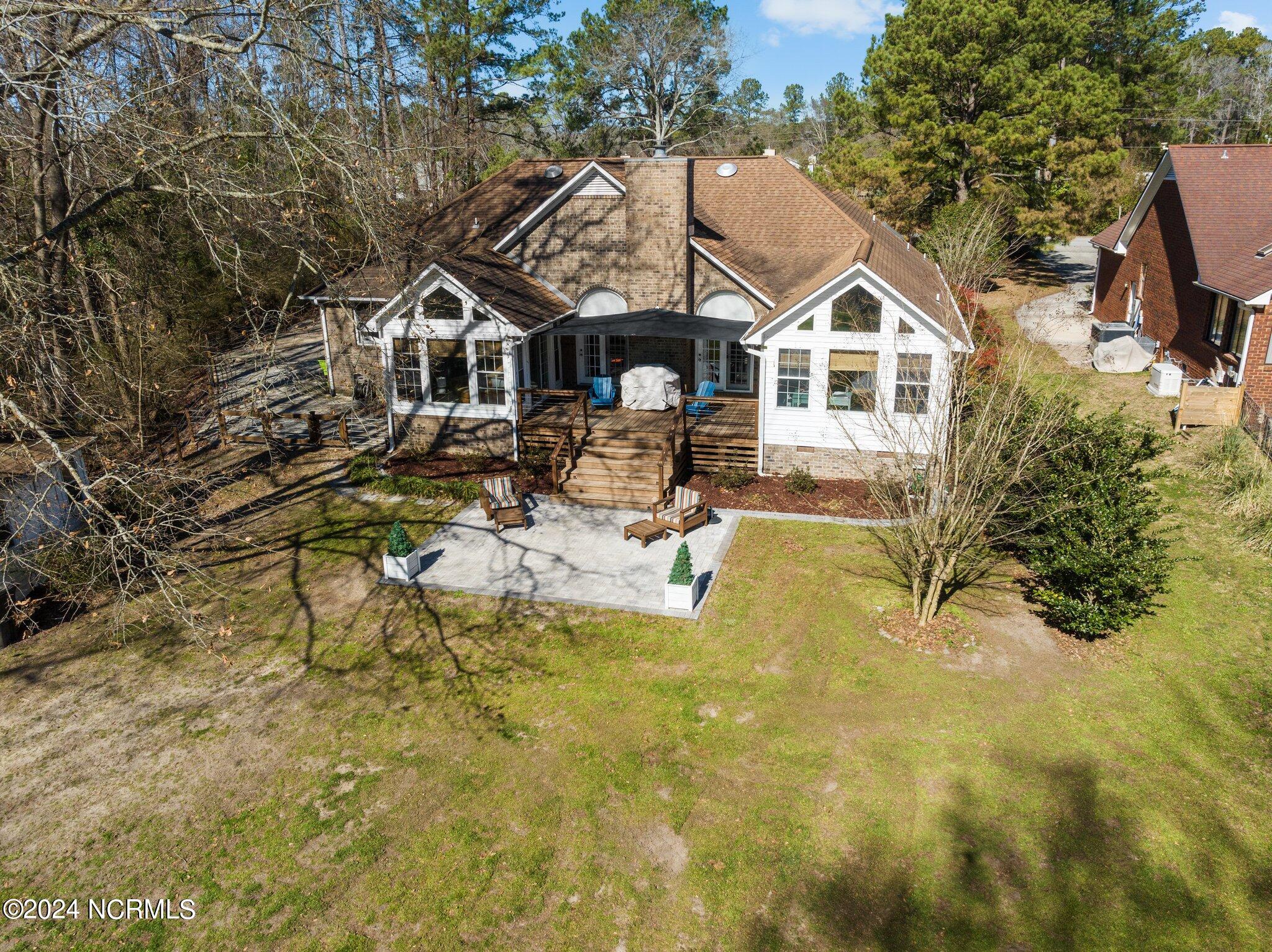 133 Pirates Road New Bern, NC 28562 - Photo 54 of 59 62-web-or-mls-DJI_0813