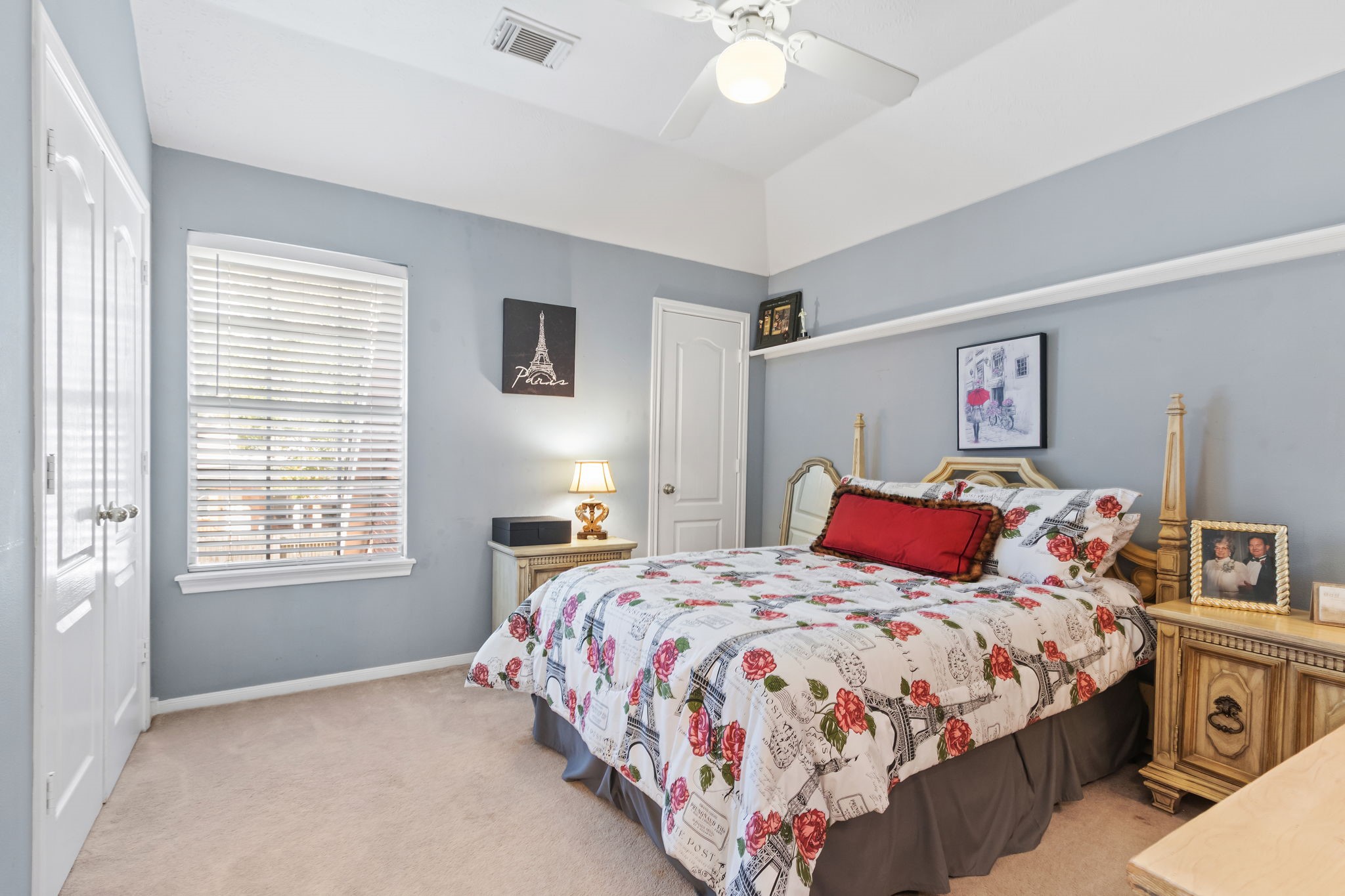 3618 Walnut Forest Lane Spring, TX 77388 - Photo 32 of 43 a bedroom with a bed and a window