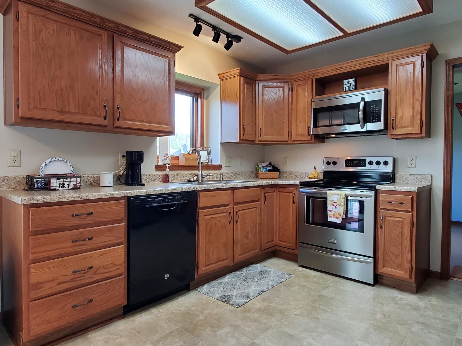 2014 Broken Oak Road Fort Wayne, IN 46818 - Photo 15 of 36