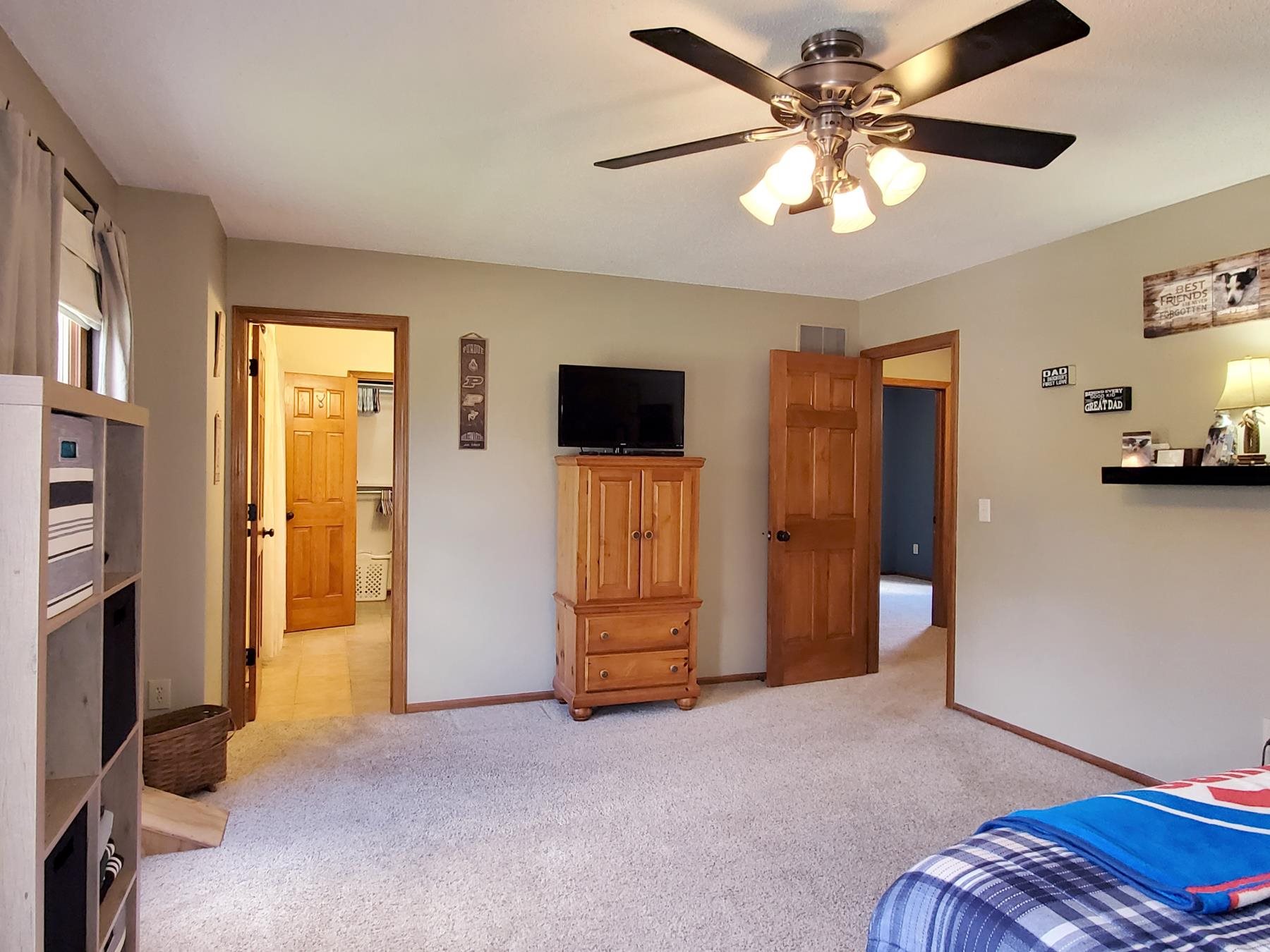 2014 Broken Oak Road Fort Wayne, IN 46818 - Photo 21 of 36