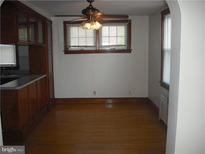 101 Normandy Road Upper Darby, PA 19082 - Photo 3 of 11