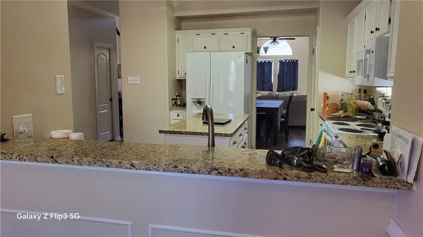 $2,500 | 5018 Queen's Court, Corpus Christi, TX 78413