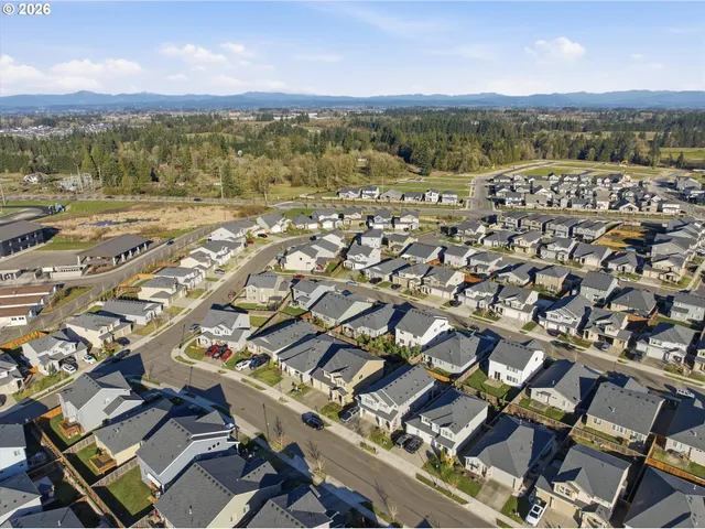 $580,000 | 3713 South 41st Place, Ridgefield, WA 98642