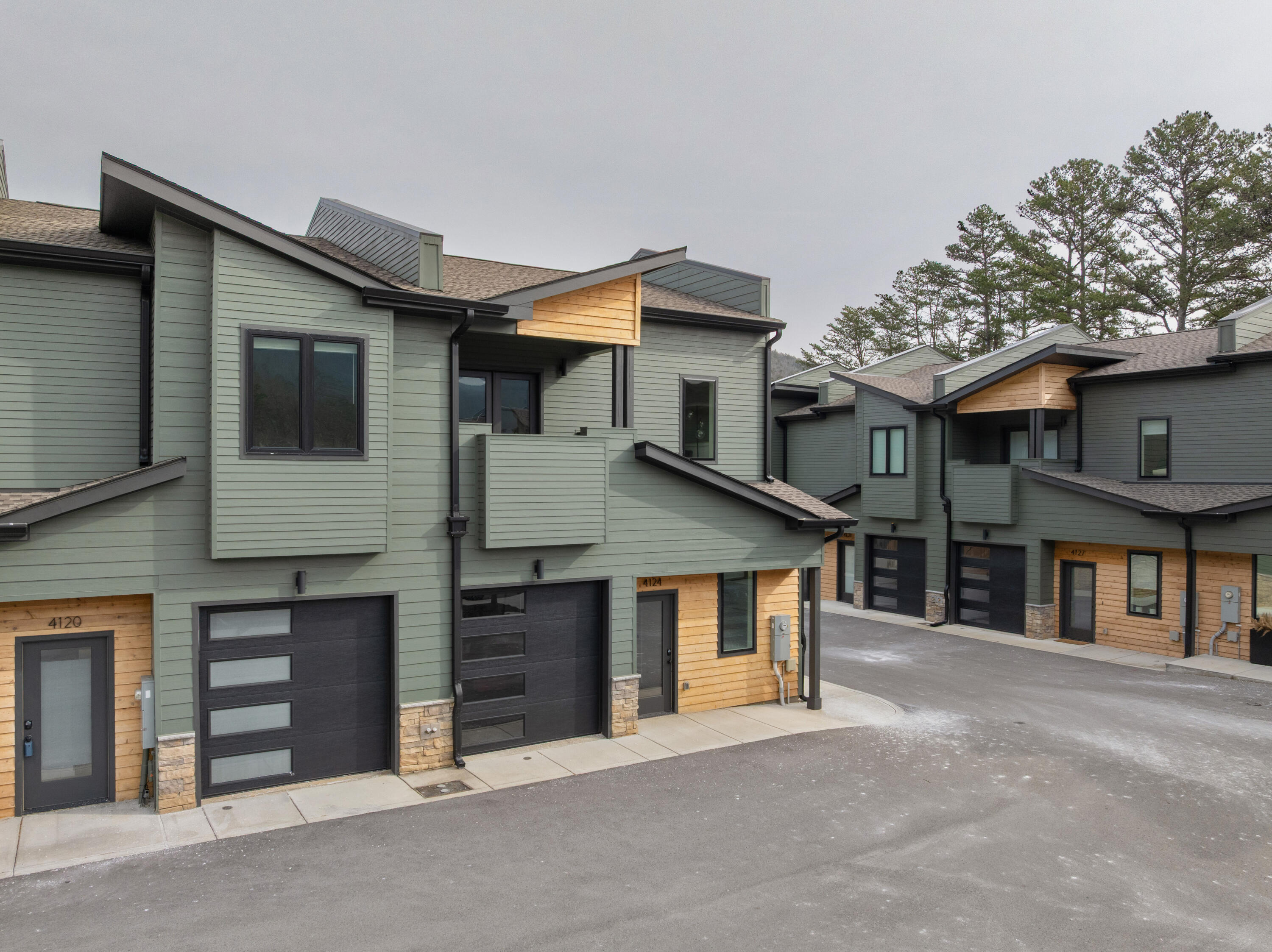 4124 Outpost Way Chattanooga, TN 37419 - Photo 37 of 42 02 - 4124 Outpost Way - Drone