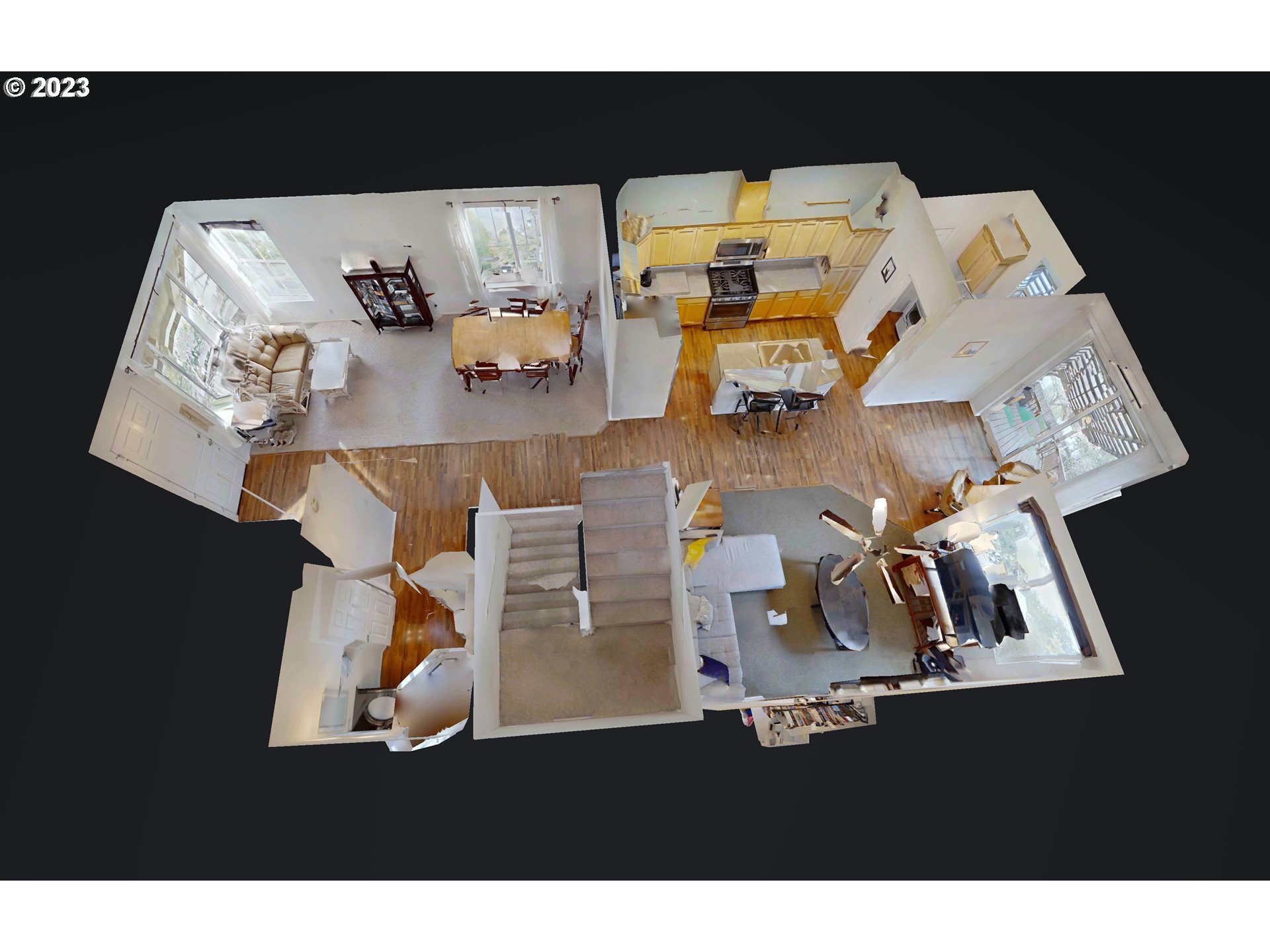 5588 Wales Drive Eugene, OR 97402 - Photo 39 of 41 a view of living room with furniture and rug