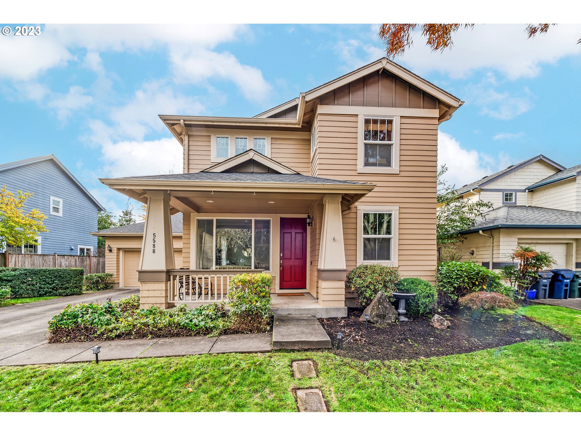 5588 Wales Drive Eugene, OR 97402 - Photo 41 of 41 a front view of a house with a yard