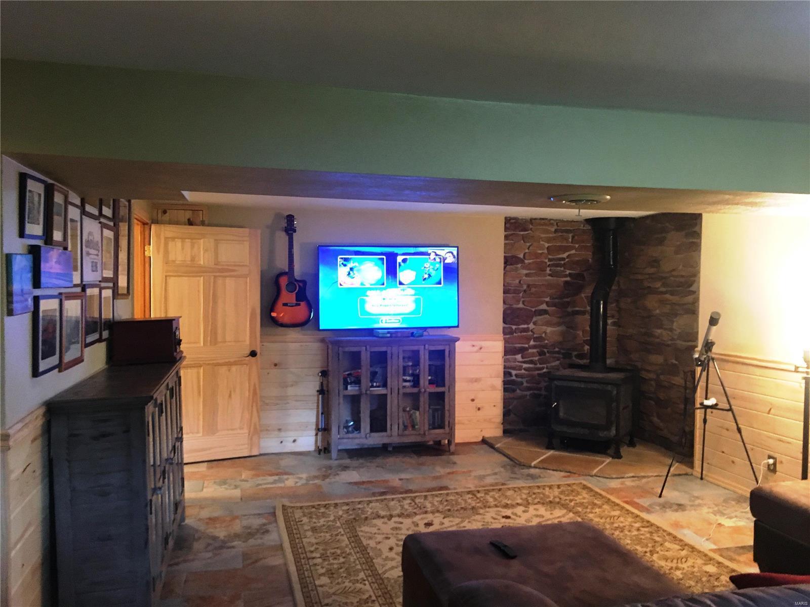 5206 Roach Road Alton, IL 62002 - Photo 9 of 12