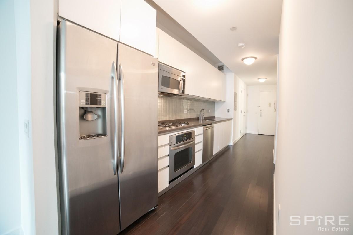 306 Gold Street, Unit 3E Brooklyn, NY 11201 - Photo 4 of 6 Photo 3