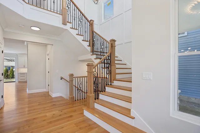 $1,629,900 | 1326 North Race Avenue, Arlington Heights, IL 60004