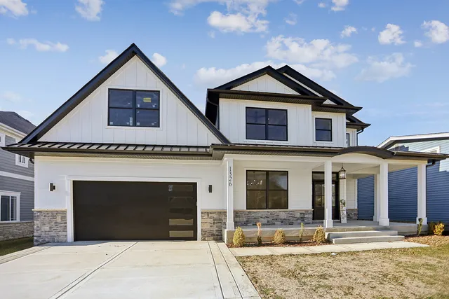 $1,629,900 | 1326 North Race Avenue, Arlington Heights, IL 60004