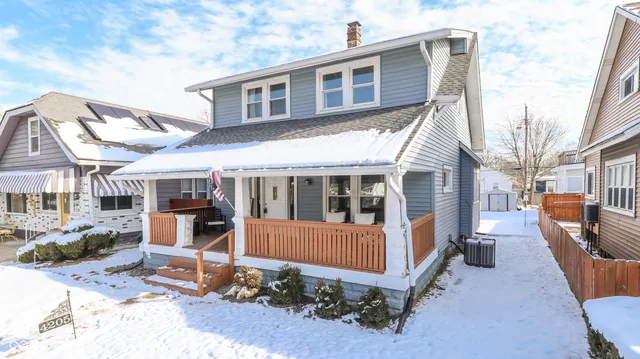 $315,000 | 4205 Boulevard Place, Indianapolis, IN 46208