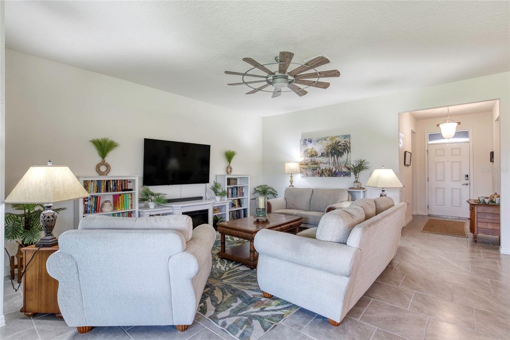 6 Fox Lair Court Ormond Beach, FL 32174 - Photo 14 of 47