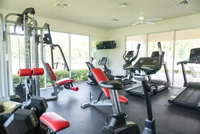 $359,000 | 6 Fox Lair Court, Ormond Beach, FL 32174