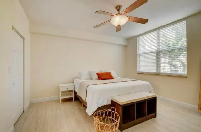 $3,000 | 802 West Windward Way, Unit 216, Lantana, FL 33462