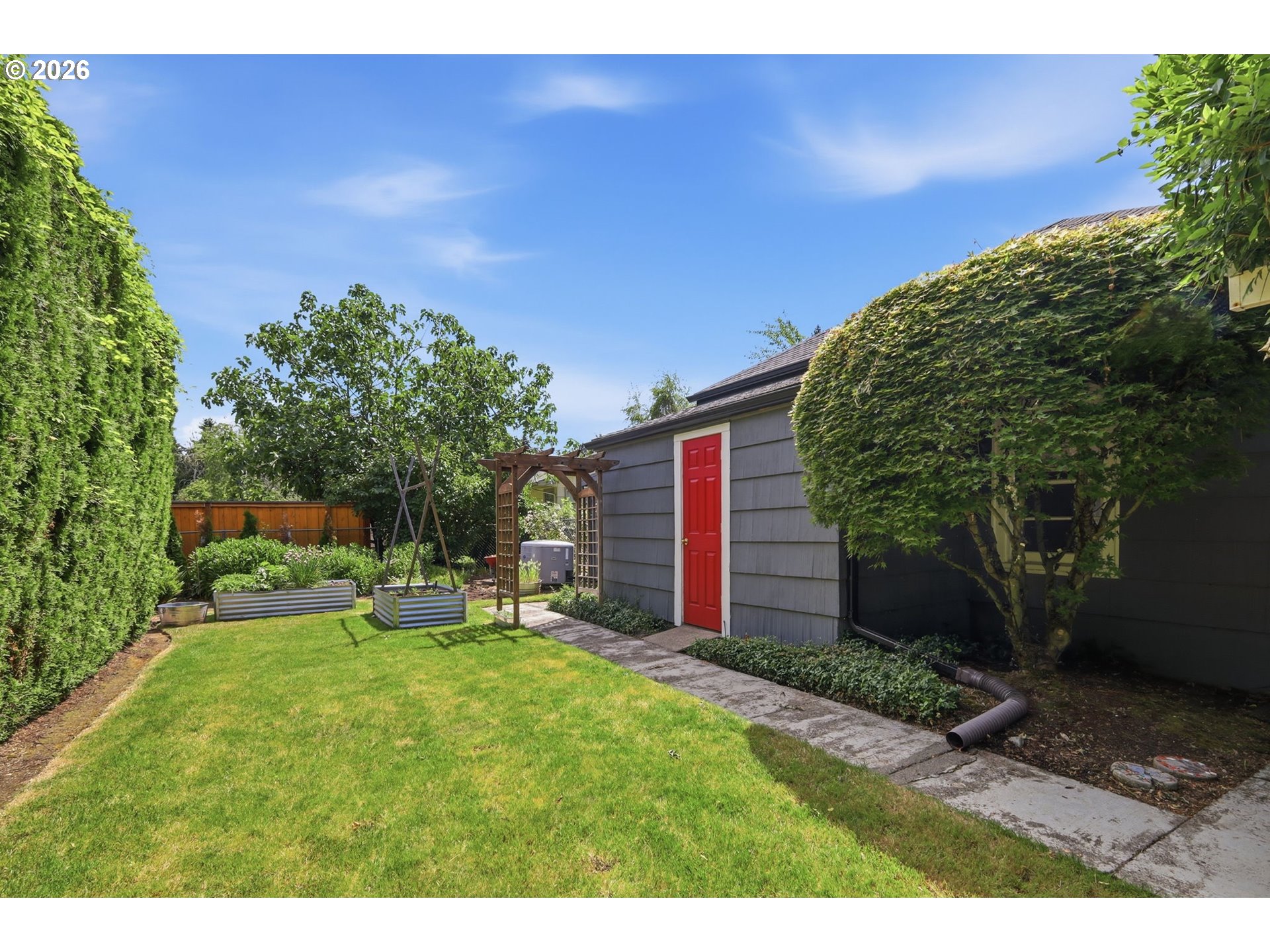2290 Sandy Drive Eugene, OR 97401 - Photo 30 of 45
