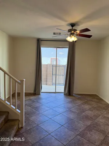 a view of entryway with a front door