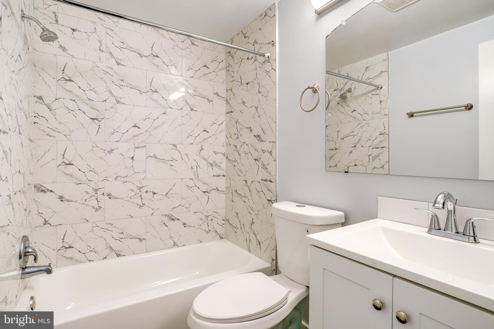 9410 Walburg Way Gaithersburg, MD 20886 - Photo 24 of 28