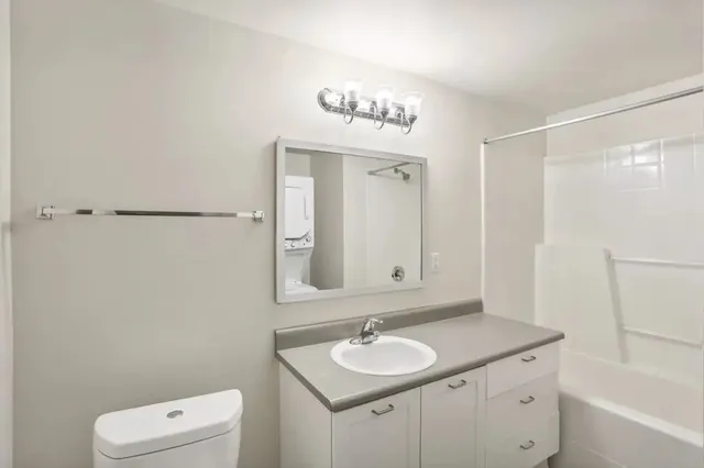 $1,461 | 201 Yesler Way, Seattle, WA 98104