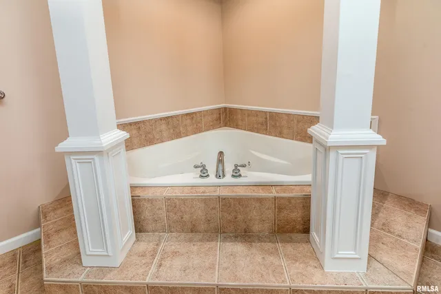 $430,000 | 403 Arbor Drive, Carterville, IL 62918