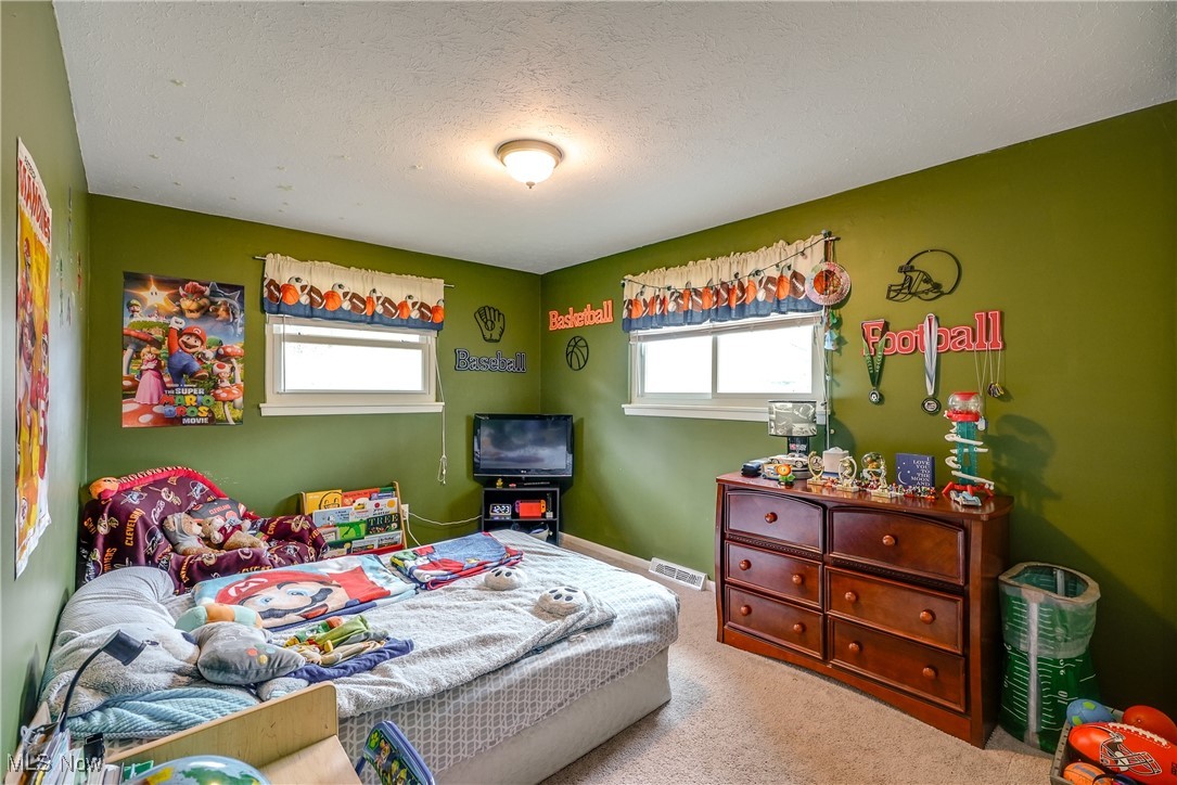 120 North Oakmont Road Northfield, OH 44067 - Photo 26 of 30