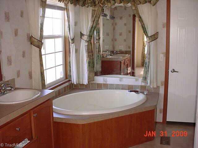 1910 Nahunta Road Pikeville, NC 27863 - Photo 3 of 4 Other.