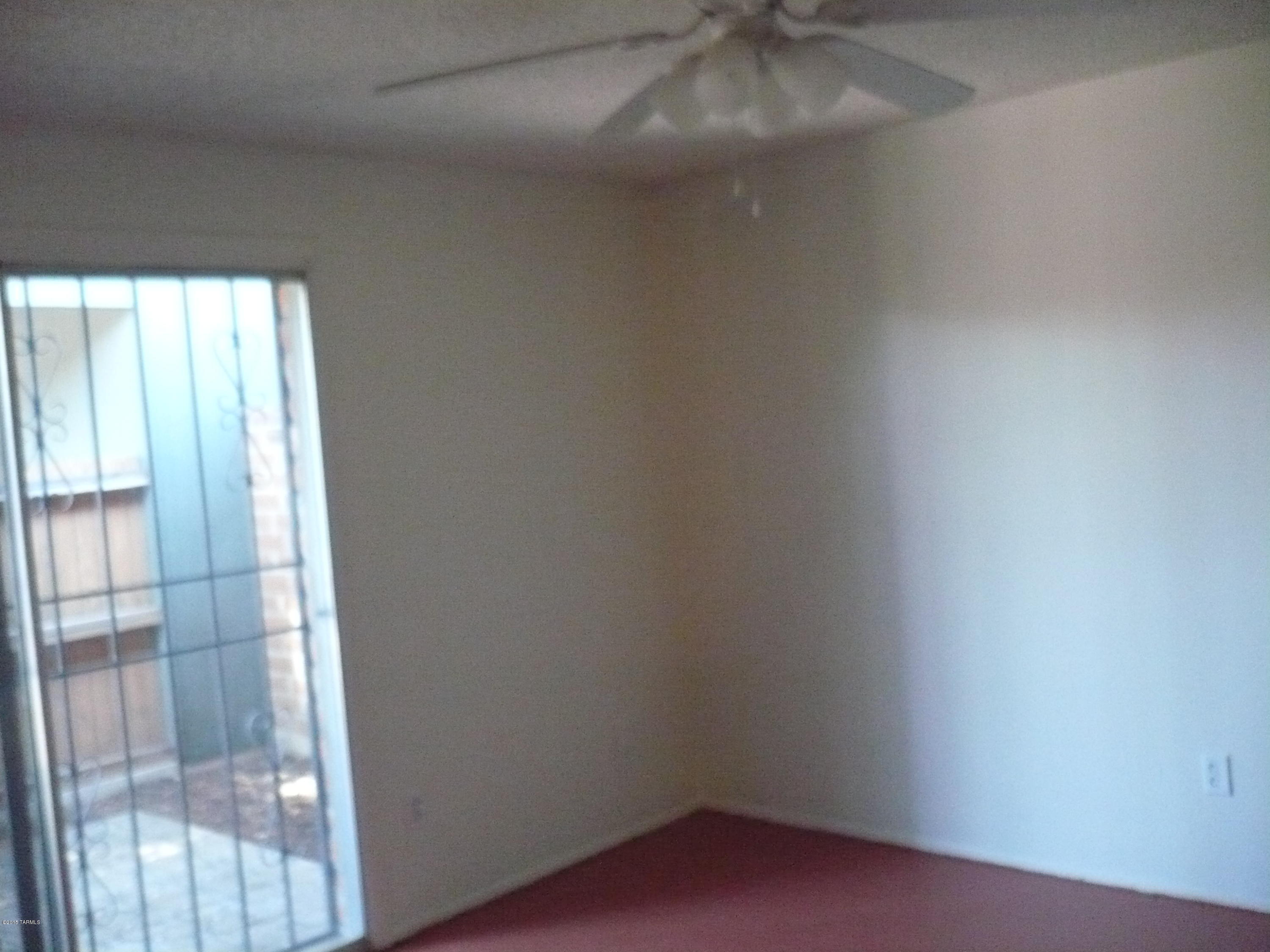 4460 East Fort Lowell Road Tucson, AZ 85712 - Photo 9 of 26 Gallery Image 9