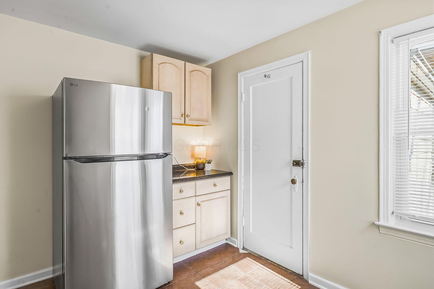 925 Kinnear Road Columbus, OH 43212 - Photo 11 of 34 Kitchen Back Door